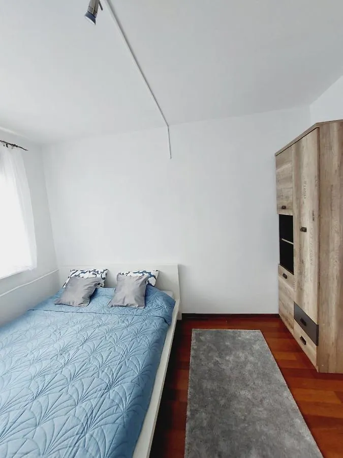 Kira Baltic Daire Gdansk